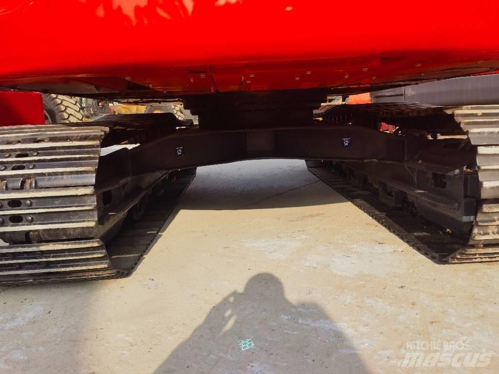 Doosan DX 140 Escavatori cingolati