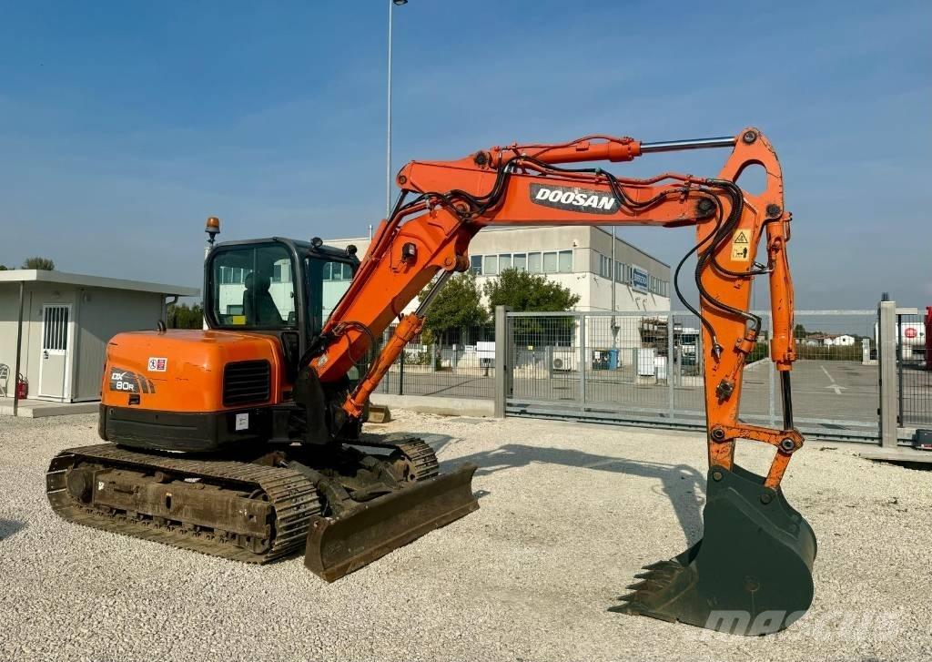 Doosan DX 80 R Escavatori medi 7t - 12t