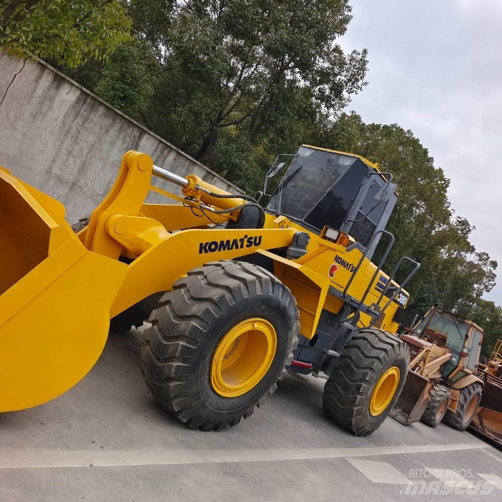Komatsu WA 380-3 Pale gommate