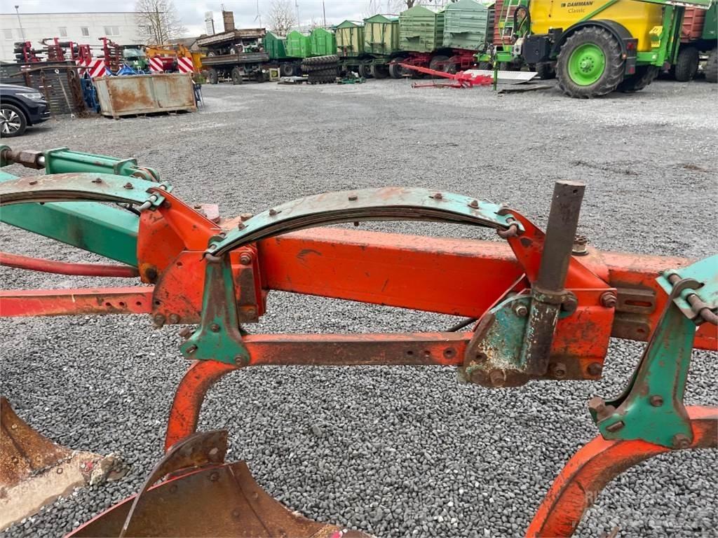 Kverneland BB 100 Aratri