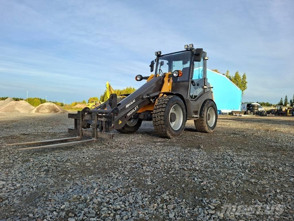 Mecalac AX850-HL Pale gommate