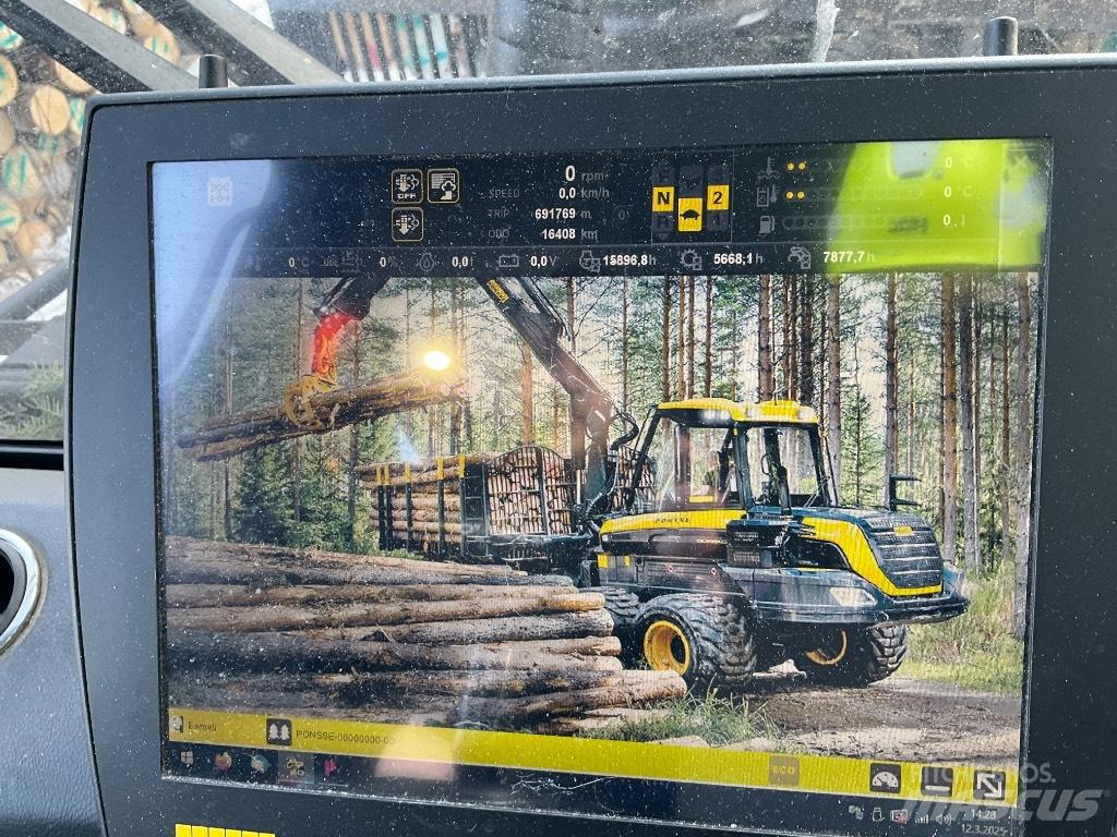 Ponsse WISENT 8W Forwarder
