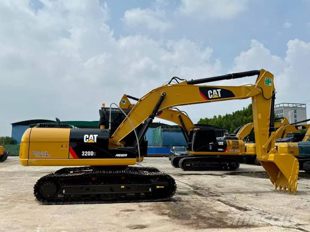 CAT 320 D L Escavatori cingolati