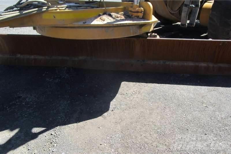 CAT 140K Motorgraders