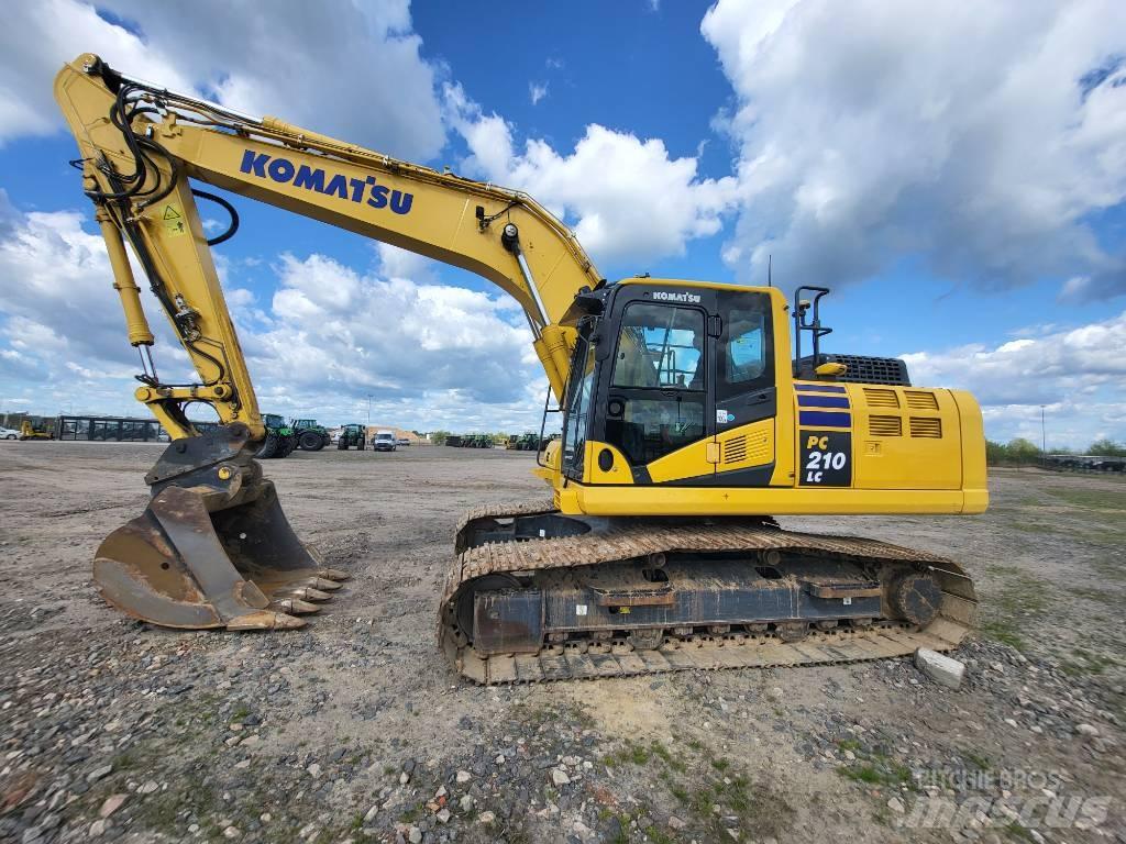 Komatsu PC210-11E0 Escavatori cingolati