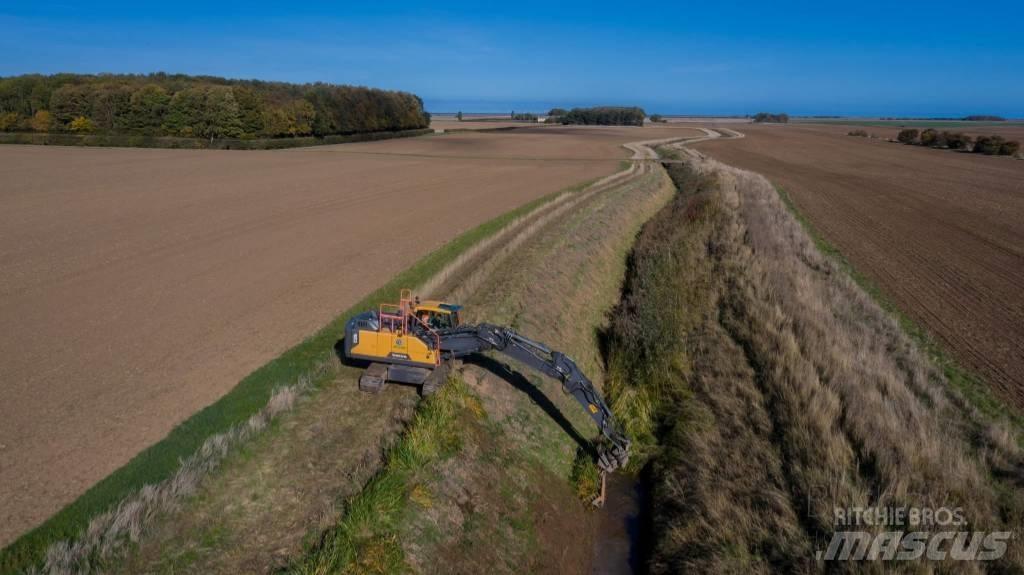 Volvo EC 220 EL Escavatori cingolati