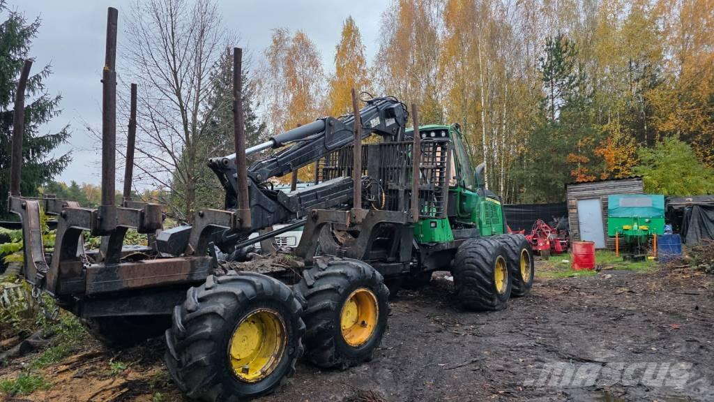 John Deere 1510 E Forwarder