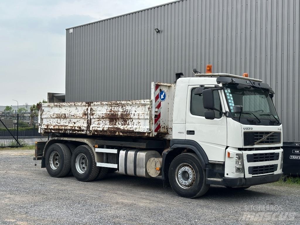 Volvo FM 12 420 Camion con gancio di sollevamento