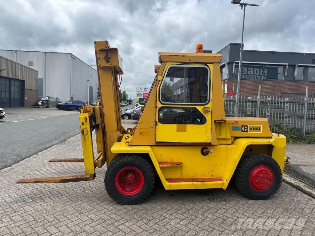 CAT V 140 Carrelli elevatori diesel