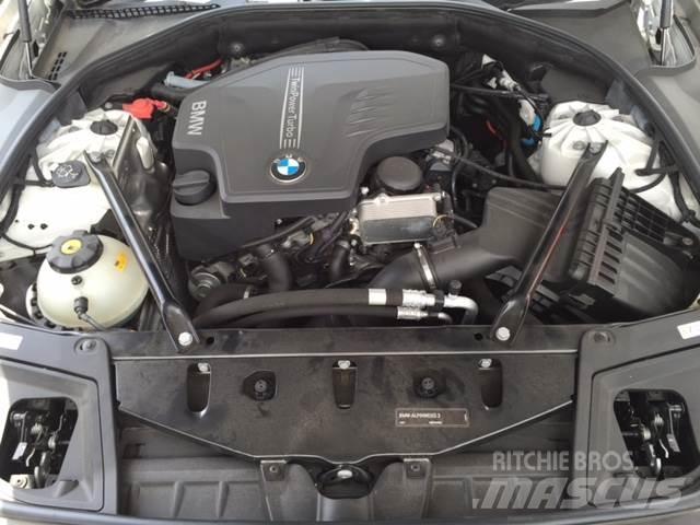 BMW 528i Auto