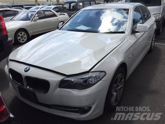 BMW 528i Auto