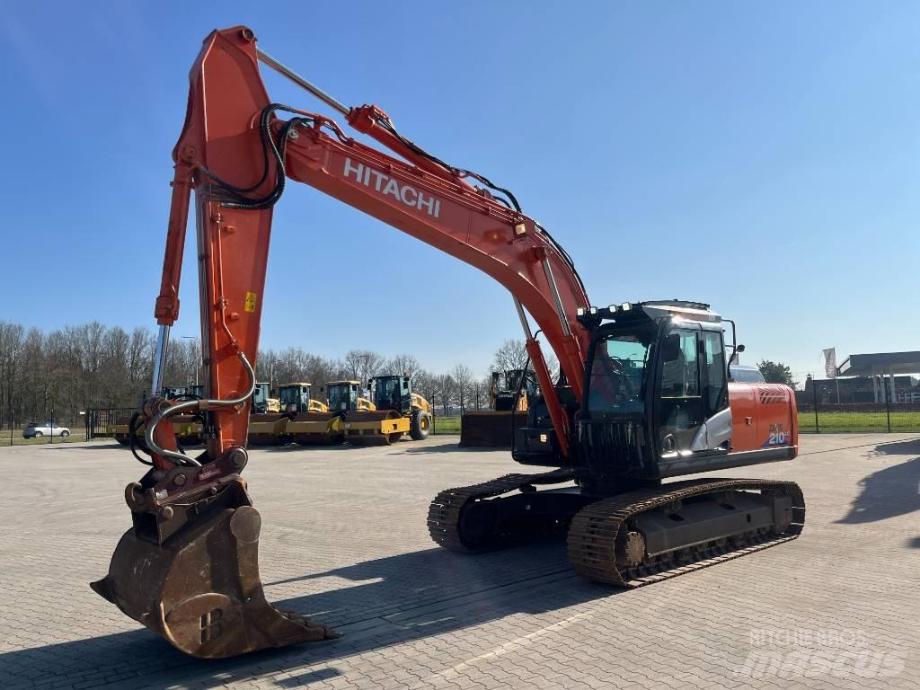 Hitachi ZX 210 LC-6 Escavatori cingolati