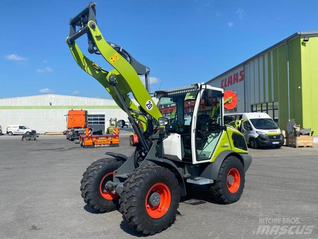 CLAAS Torion 530 Pale gommate