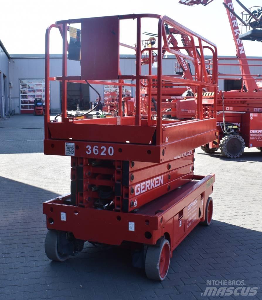 Haulotte Compact 12 Piattaforme a pantografo