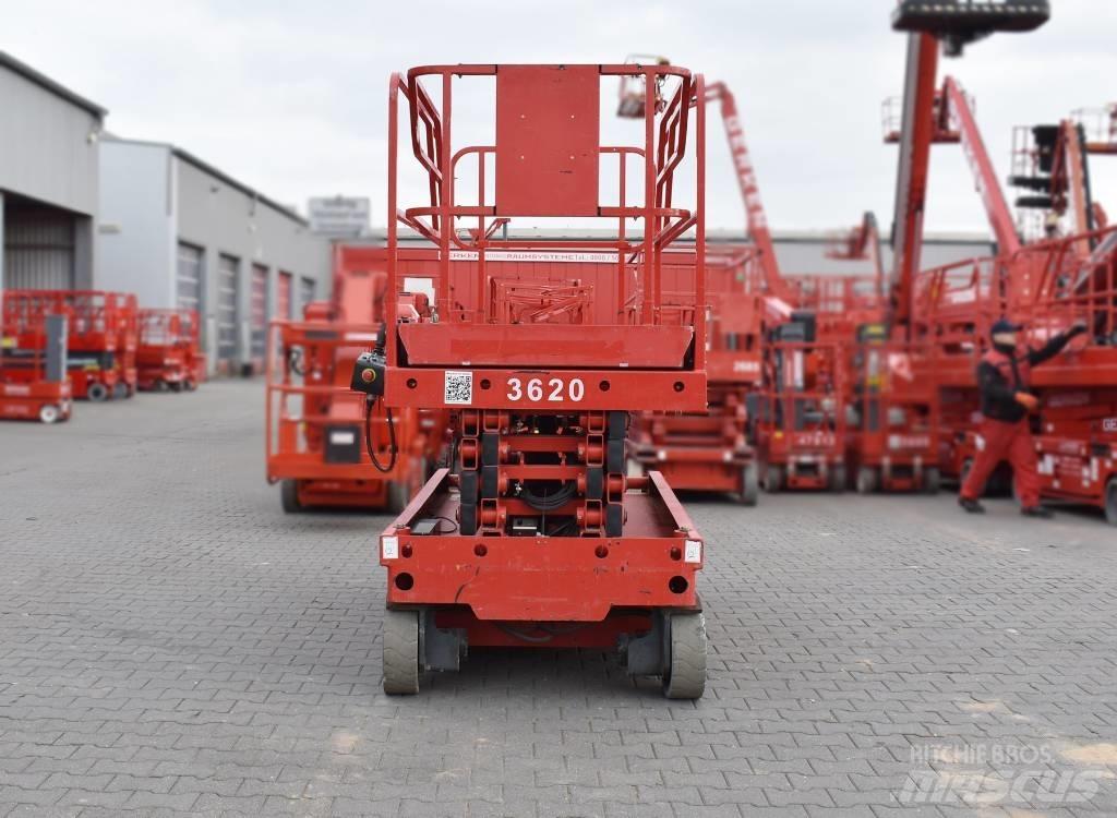 Haulotte Compact 12 Piattaforme a pantografo
