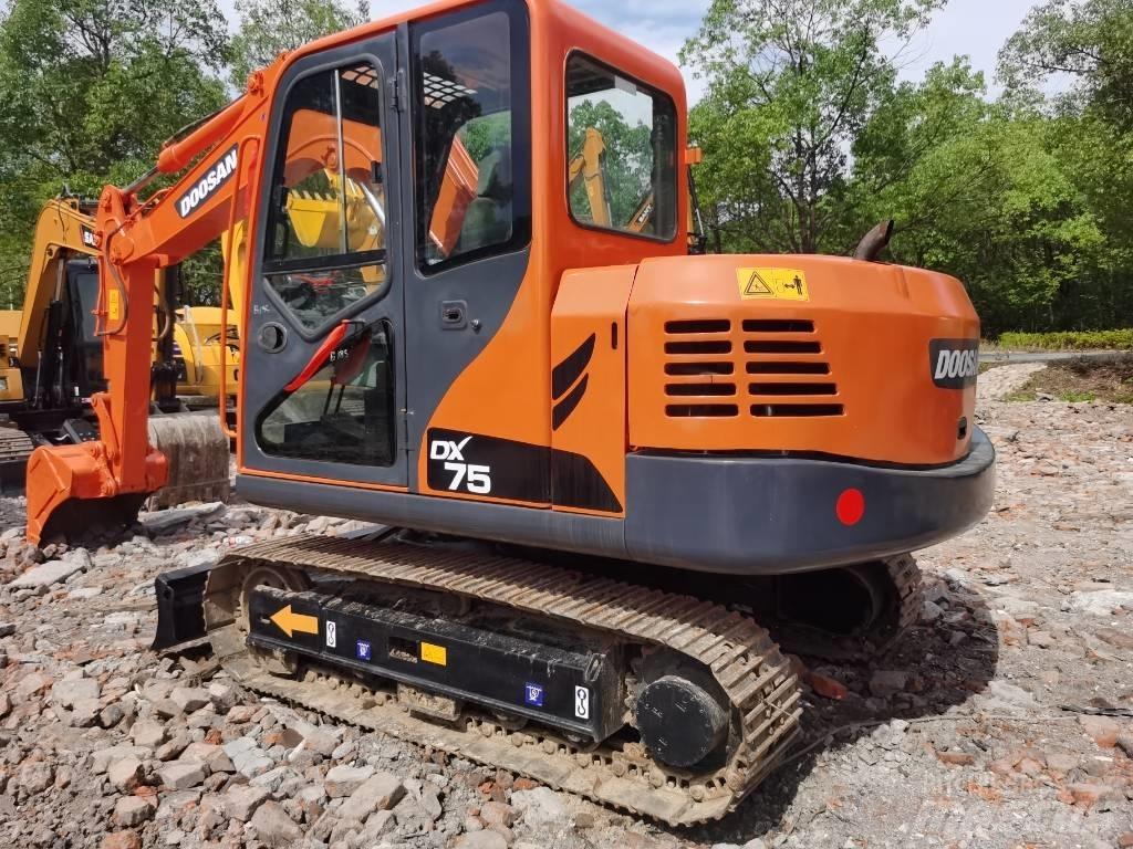 Doosan DX75 Miniescavatori