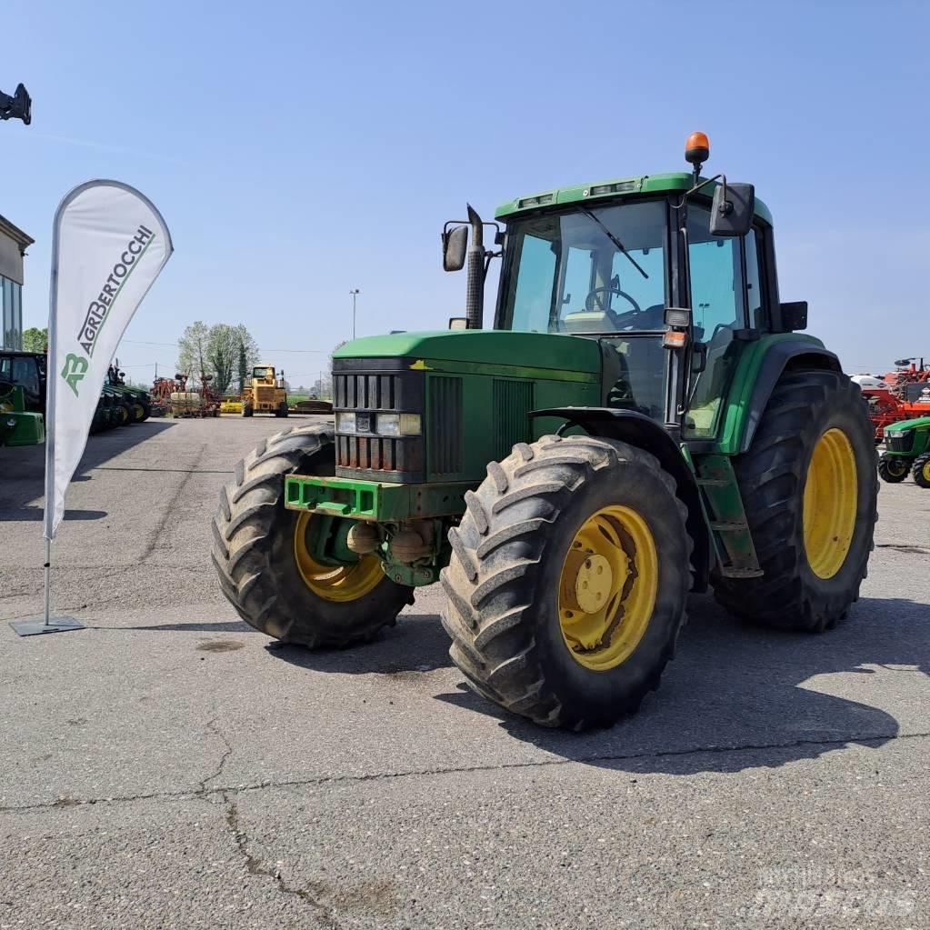 John Deere 6910 Trattori