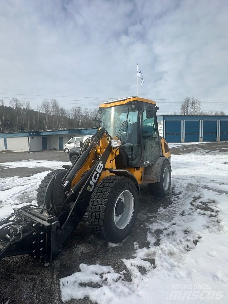 JCB 406 Pale gommate