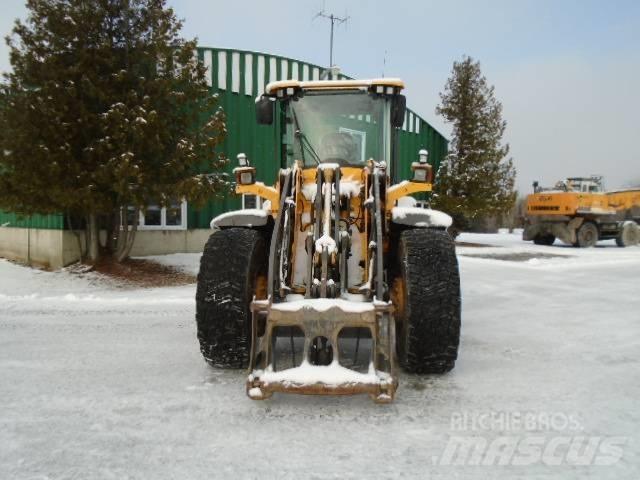 Volvo L 70 G Pale gommate