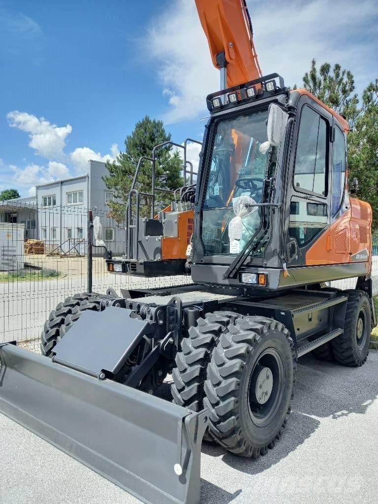 Doosan DX165WR-7K Escavatori gommati