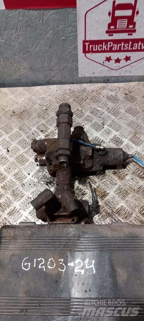Scania 93 divider Componenti idrauliche