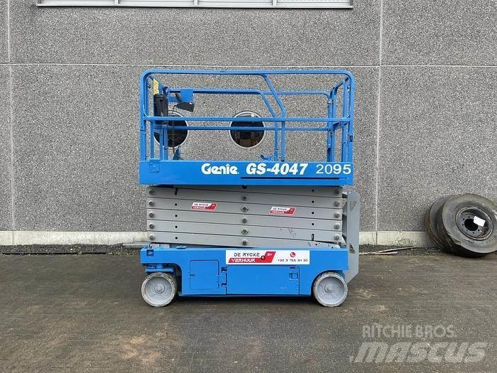 Genie GS4047 Piattaforme cingolate, Piattaforme a ragno e Montacarichi