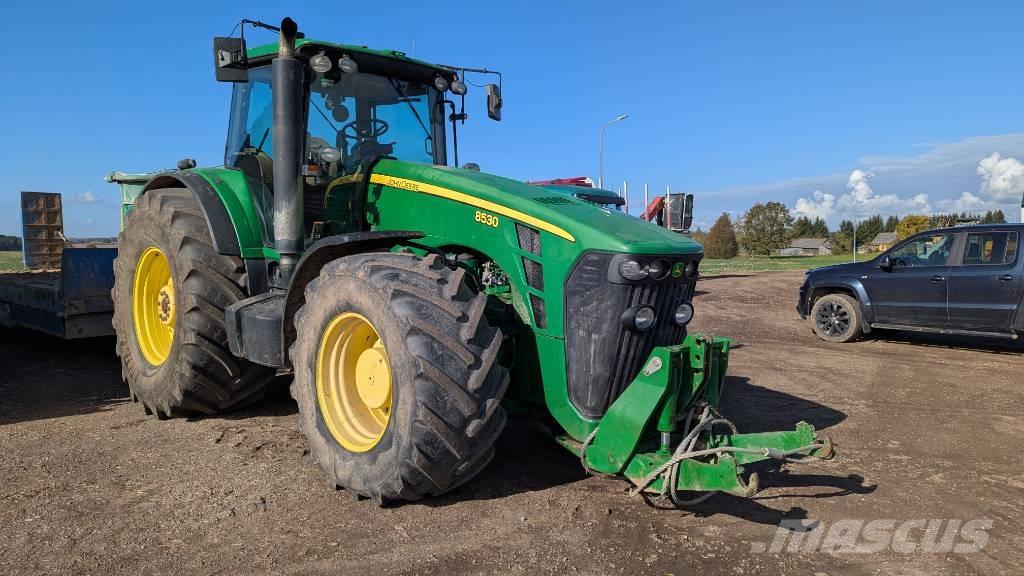 John Deere 8530 Trattori