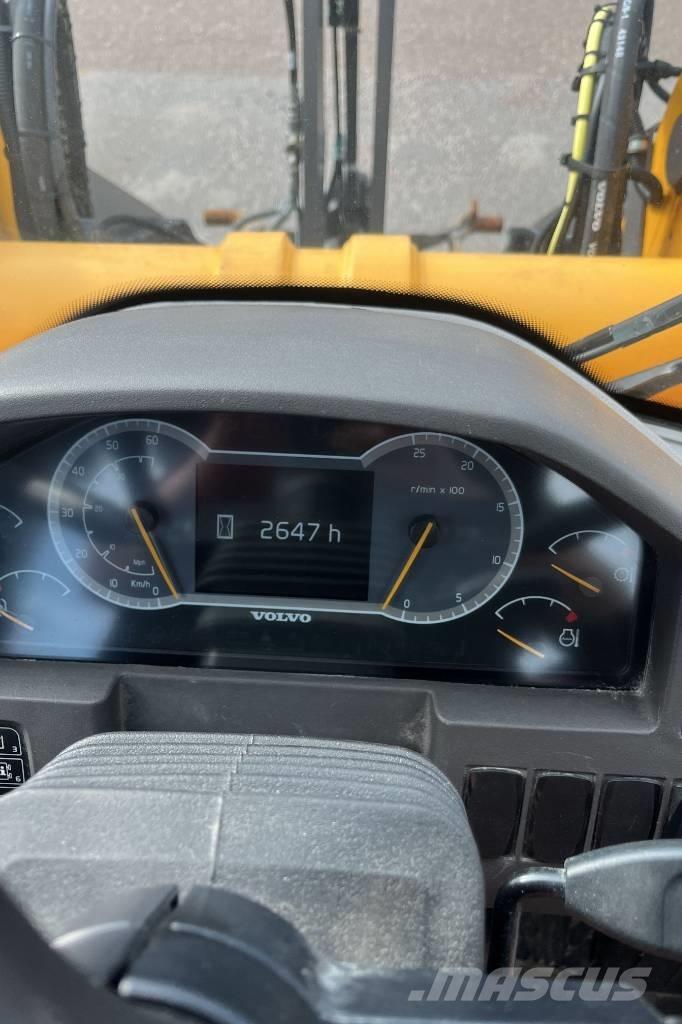 Volvo L 50 H Pale gommate
