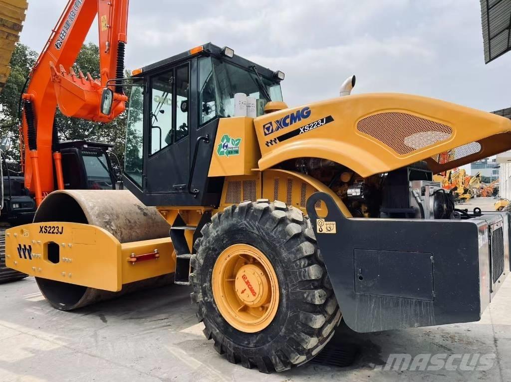 XCMG XS 223 J Rulli monotamburo
