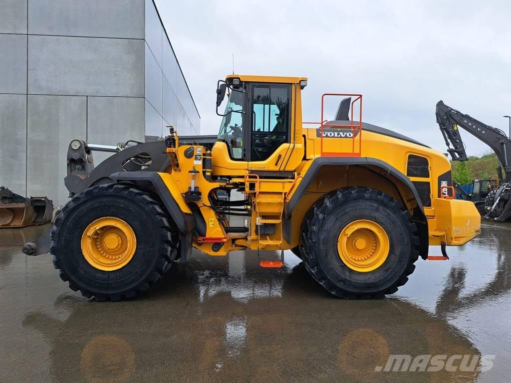 Volvo L 260 H Pale gommate