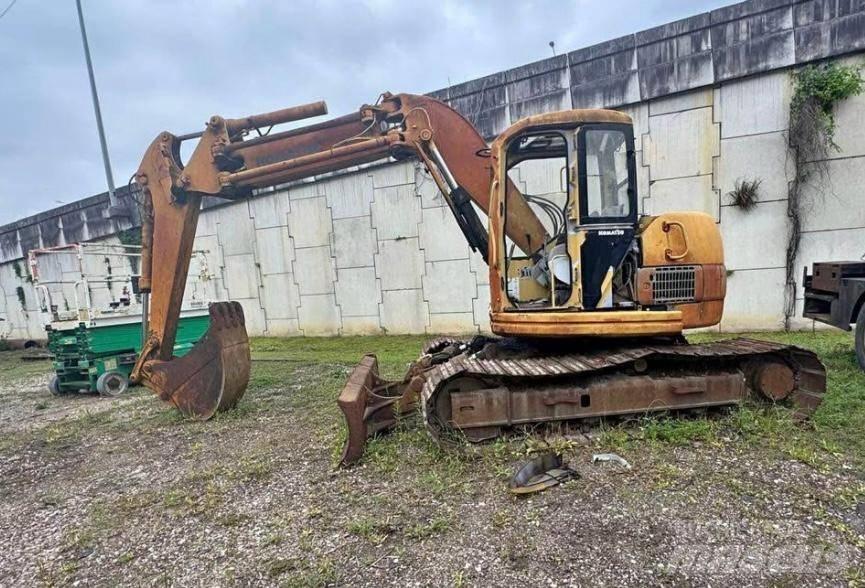 Komatsu PC 128 UU-1E Escavatori cingolati