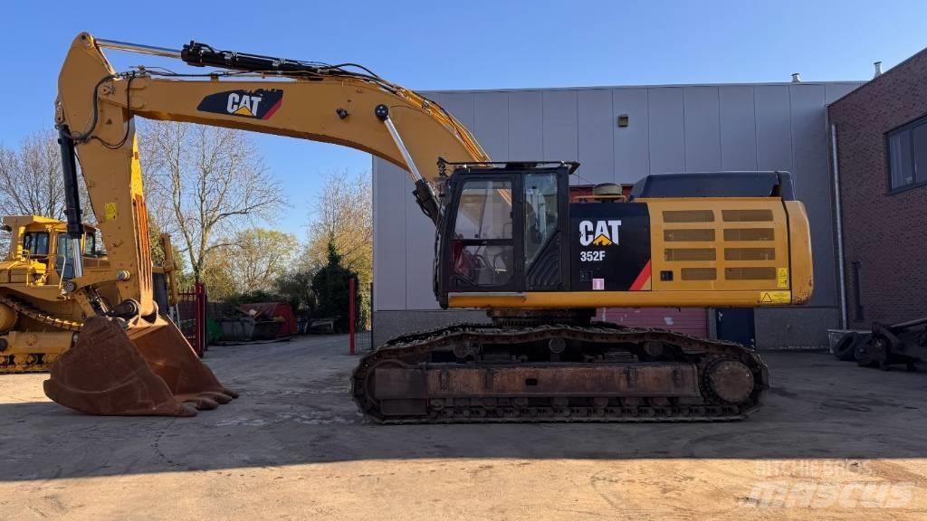 CAT 352 F Escavatori cingolati