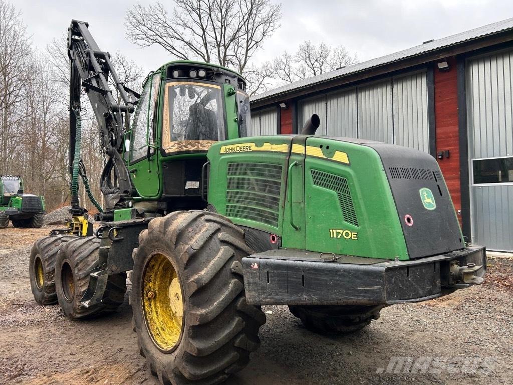 John Deere 1170 E Abbattitrici, Disboscatrici