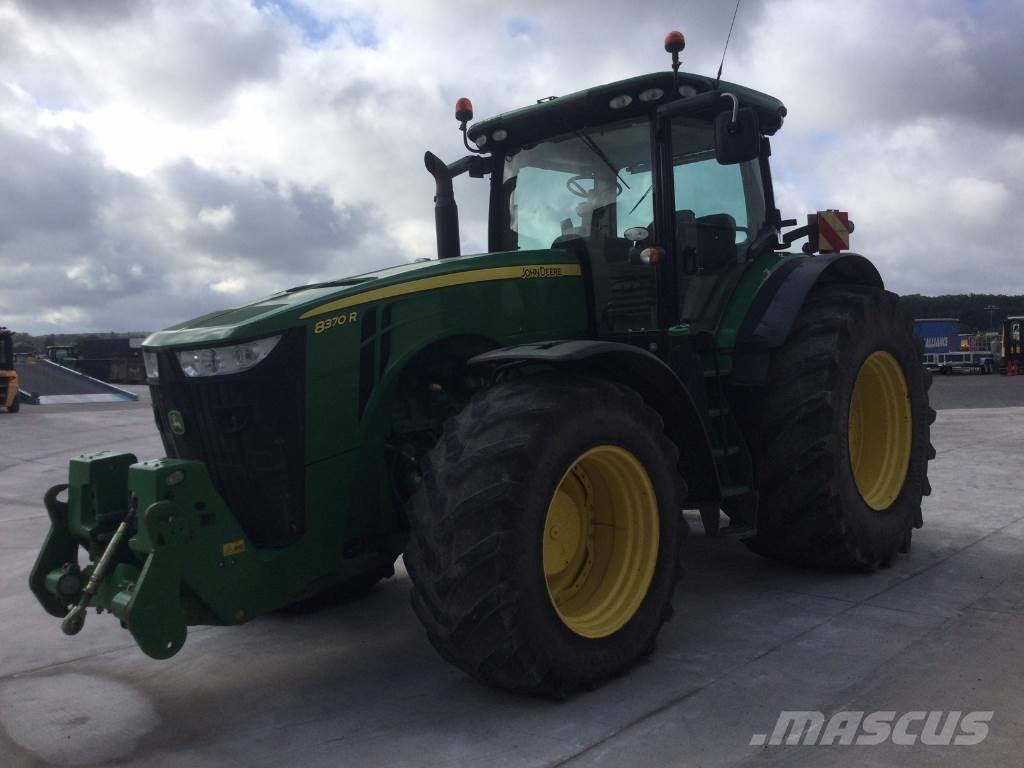 John Deere 8370R Trattori