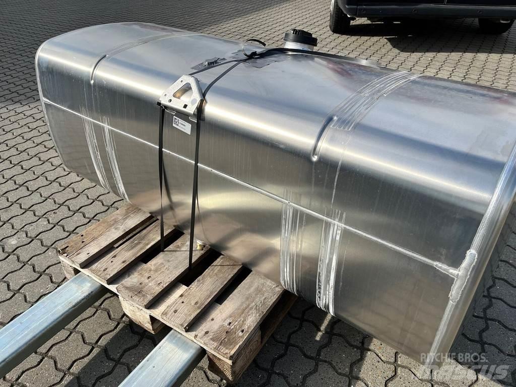 DAF XG Serbatoi per carburante e additivi