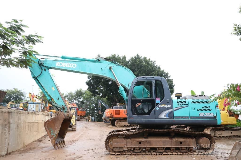 Kobelco SK 200-8 Escavatori cingolati
