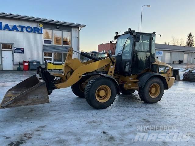 CAT 908H Pale gommate