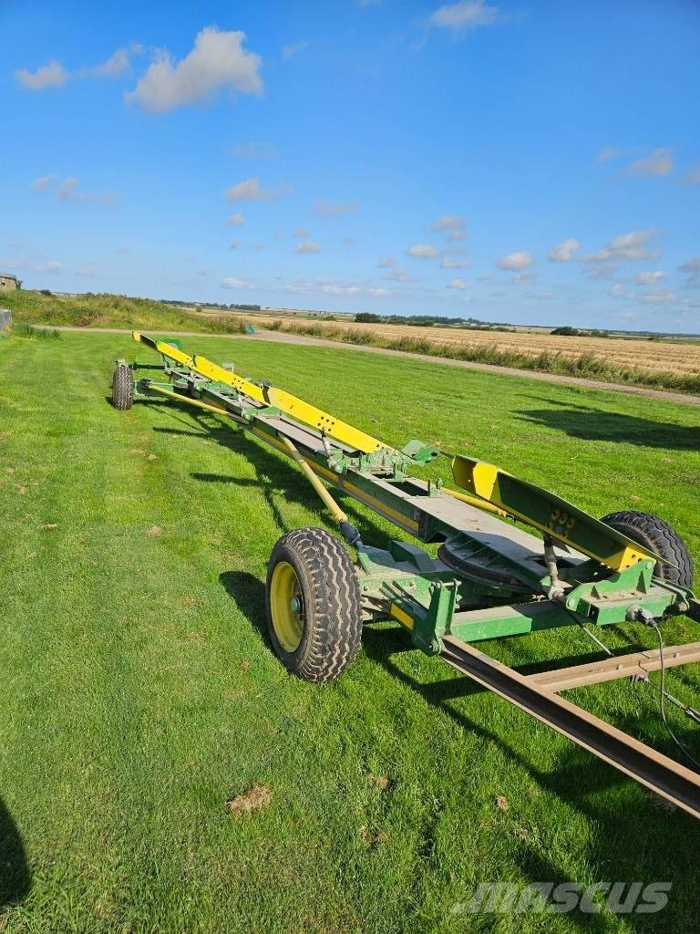 John Deere S 680 Mietitrebbiatrici