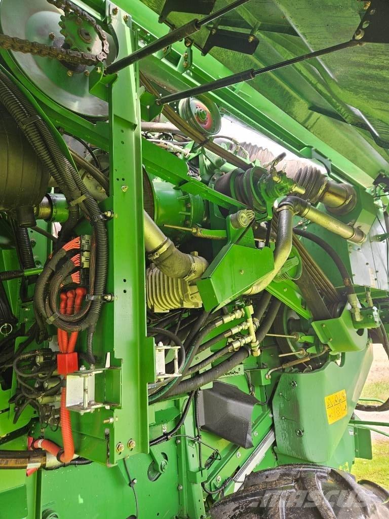 John Deere S 680 Mietitrebbiatrici