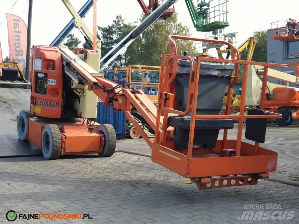 JLG E 300 AJP Piattaforme a braccio articolato