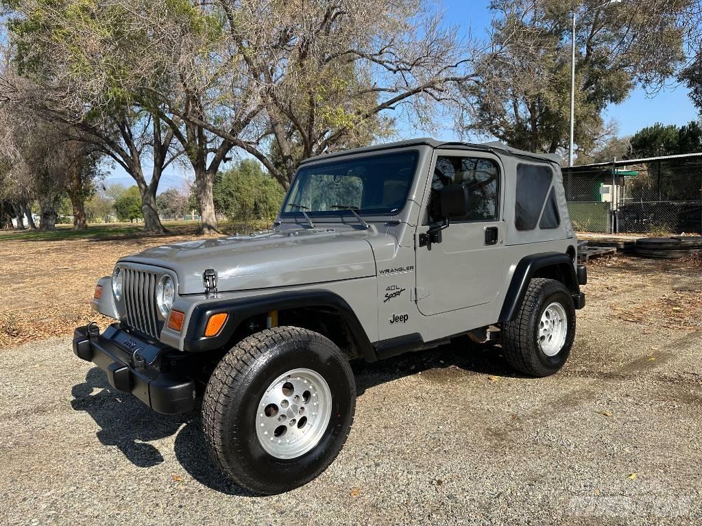 Jeep Wrangler Sport Auto