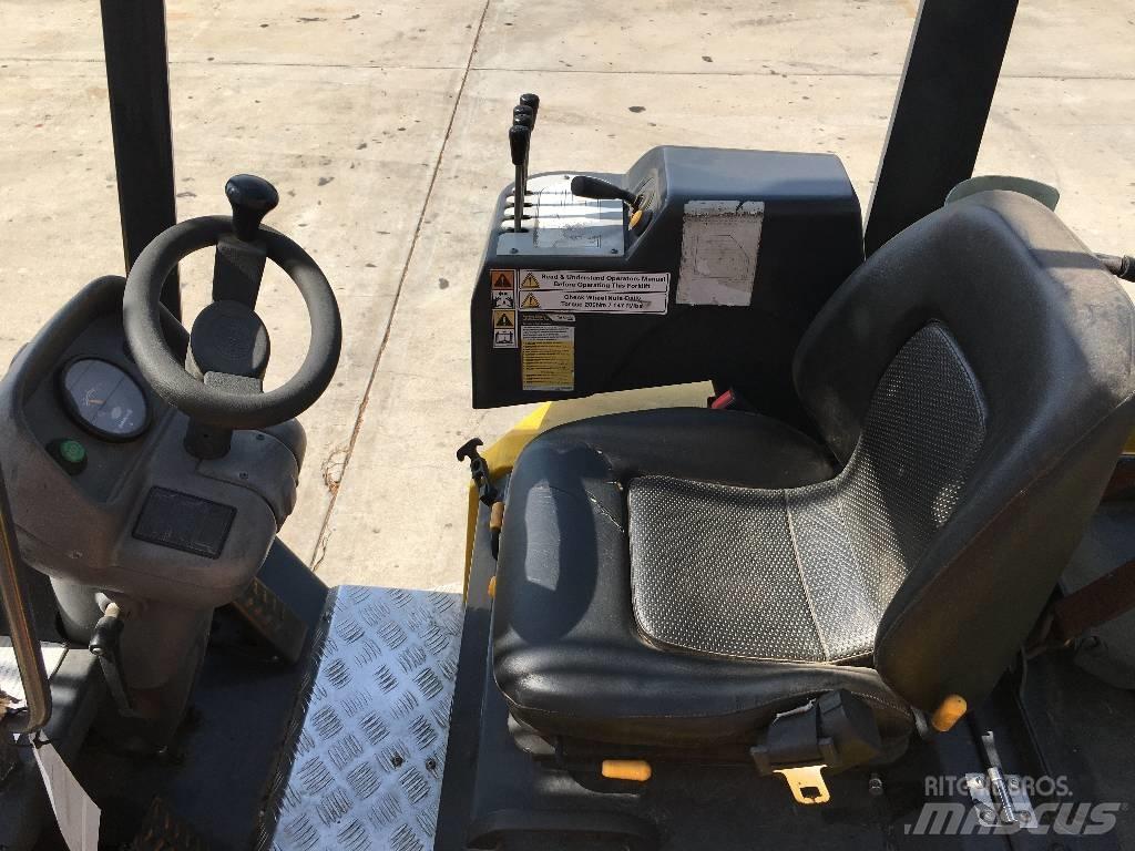 Aisle-Master 20S Elevatore passaggio stretto