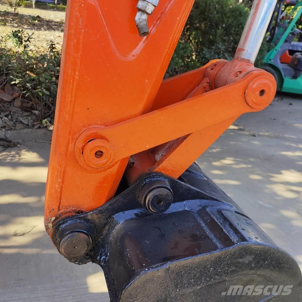 Hitachi ZX70 Escavatori medi 7t - 12t