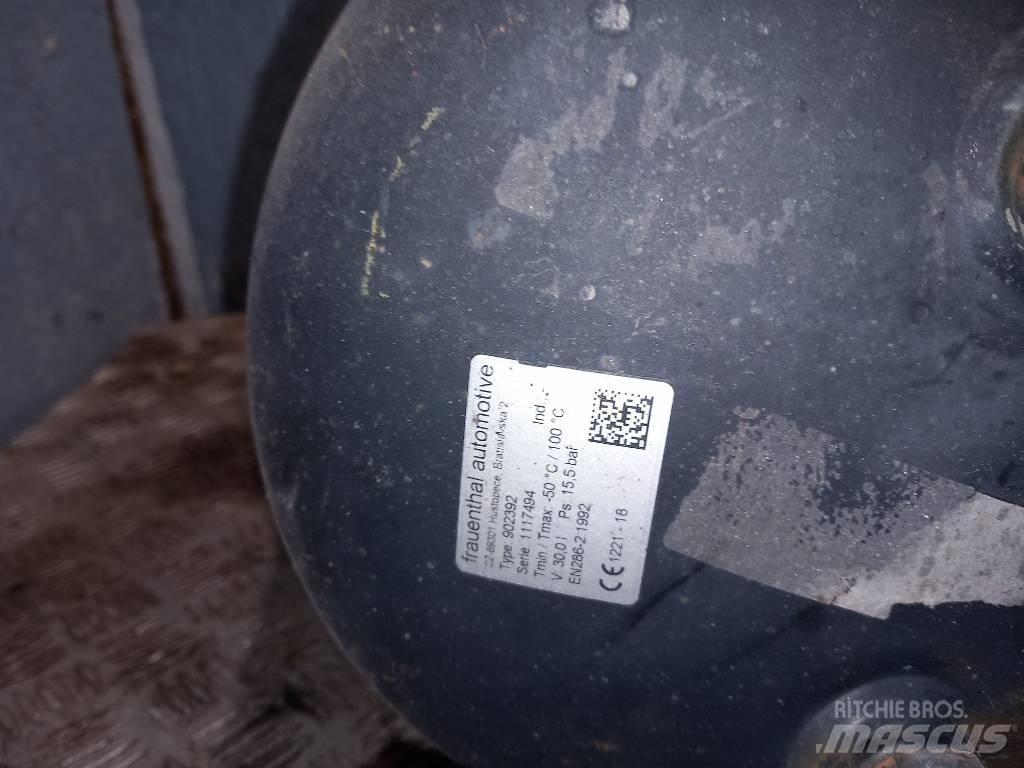 Volvo FH 12      20485245 Freni