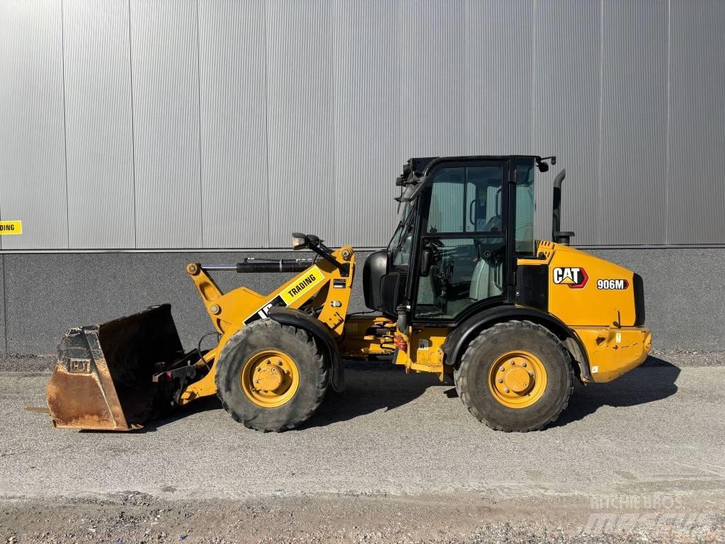 CAT 906 M Pale gommate