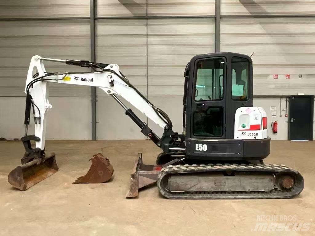 Bobcat E 50 Miniescavatori