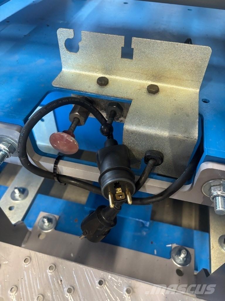 Genie GS 2646 Piattaforme a pantografo