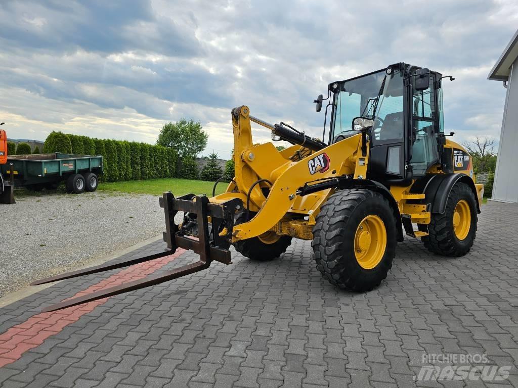 CAT 908 M Pale gommate