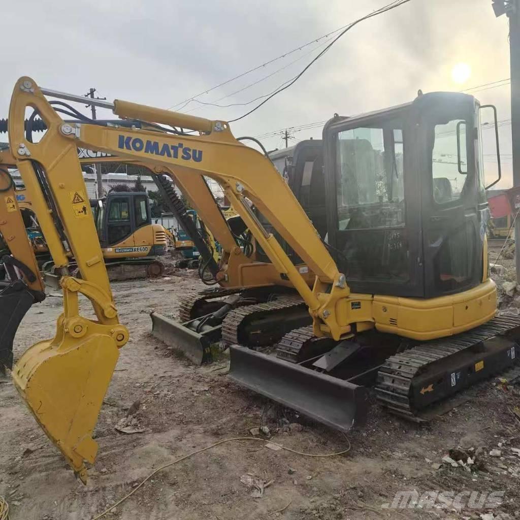 Komatsu PC 35 Miniescavatori