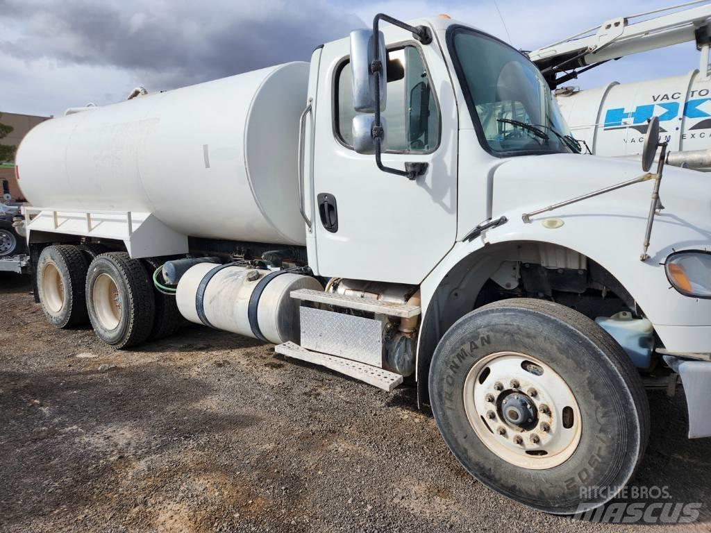 Freightliner M2-106 Autocisterne
